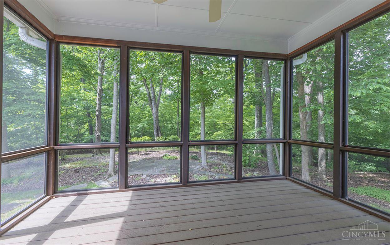 6879 Prairie View Drive Maineville, OH 45039 - Photo 24 of 43