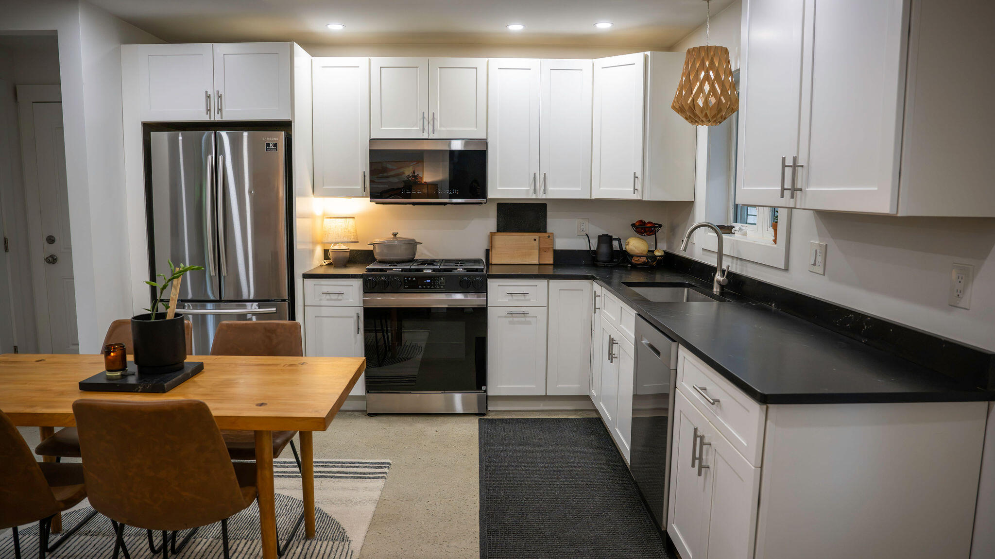 98 River Road Brunswick, ME 04011 - Photo 11 of 36 98RiverRd-3722