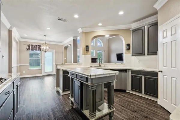 $3,600 | 708 San Antonio Trail, Mansfield, TX 76063
