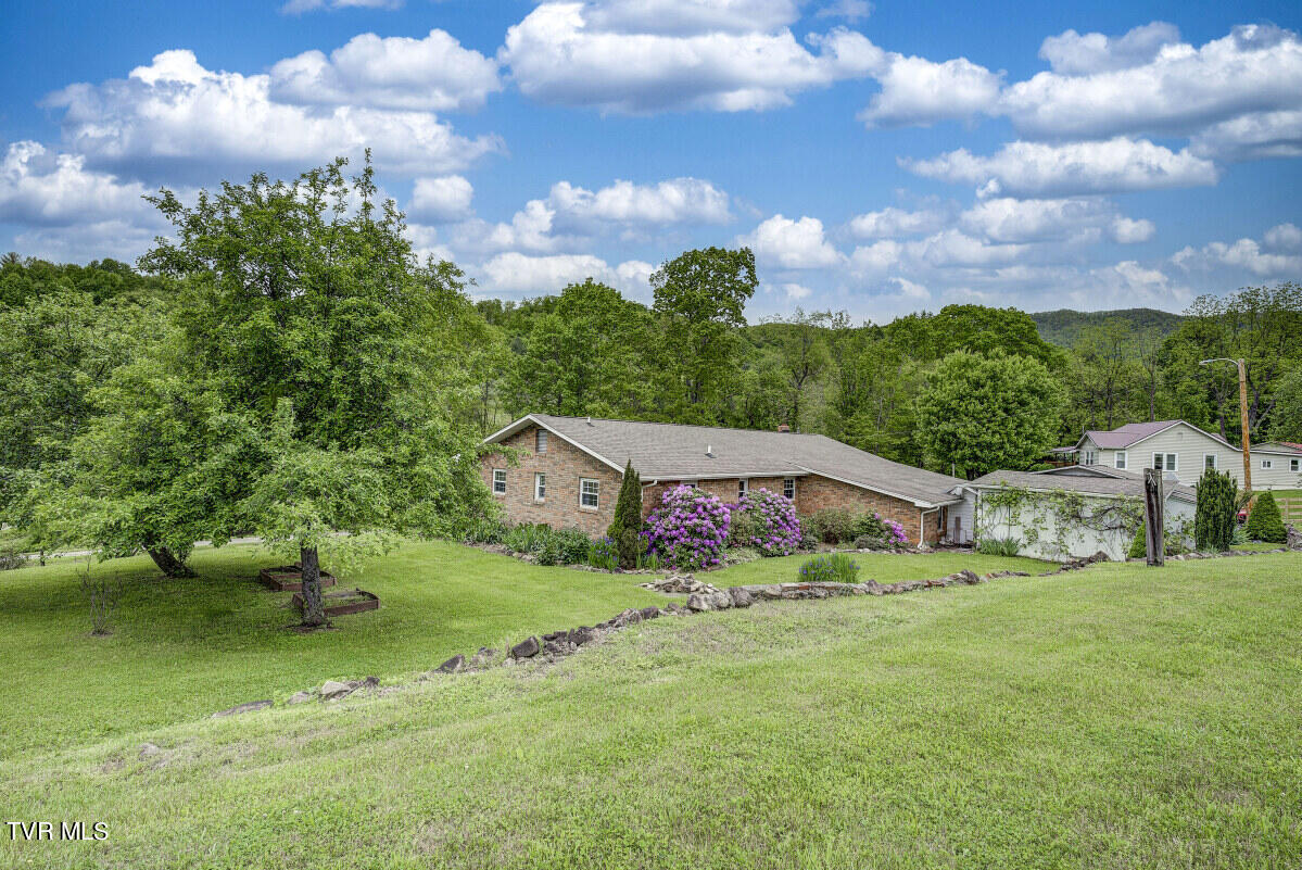 1871 Pine Orchard Road Butler, TN 37640 - Photo 48 of 64 Pine-38