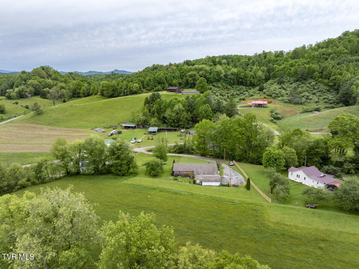 1871 Pine Orchard Road Butler, TN 37640 - Photo 54 of 64 Pine-aerials-boundary-3