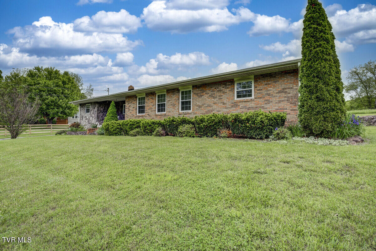 1871 Pine Orchard Road Butler, TN 37640 - Photo 6 of 64 Pine-43