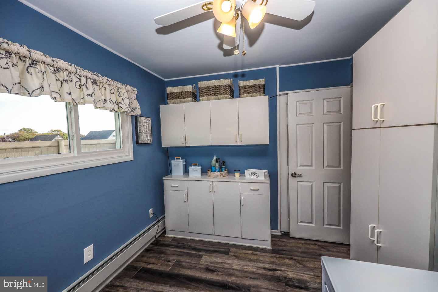 67 Harrow Road Levittown, PA 19056 - Photo 18 of 27 Gallery Image 18