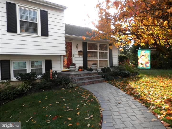 12 Taylor Road Conshohocken, PA 19428 - Photo 2 of 19 Exterior Front
