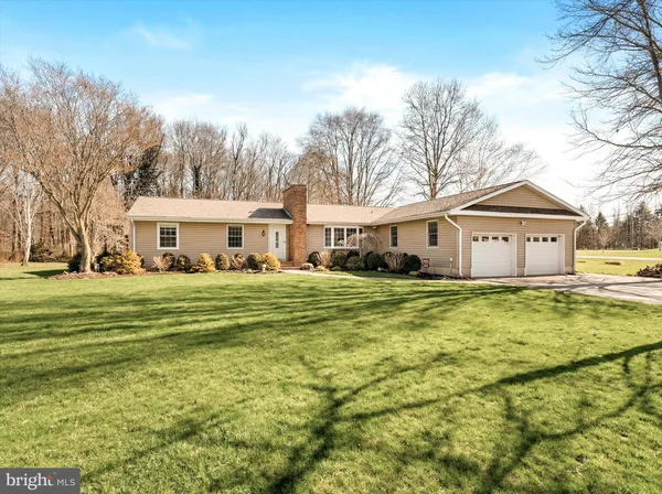 $849,000 | 327 Gordon Road, Robbinsville, NJ 08691