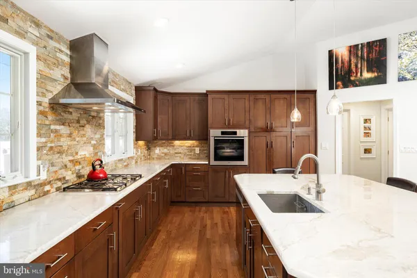 $849,000 | 327 Gordon Road, Robbinsville, NJ 08691