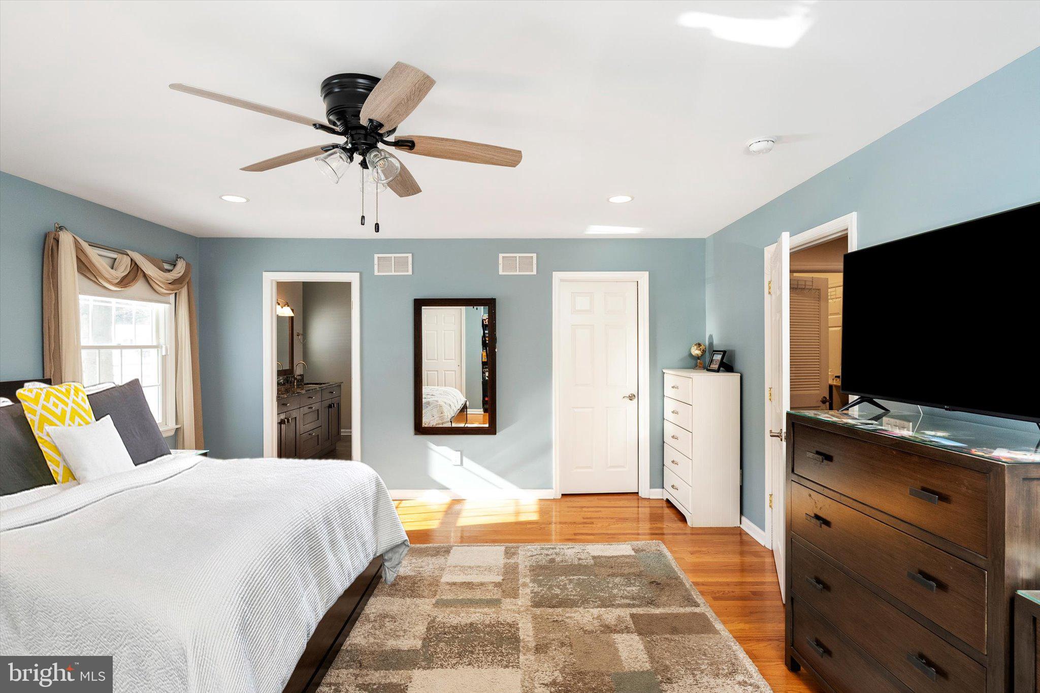 327 Gordon Road Robbinsville, NJ 08691 - Photo 17 of 42