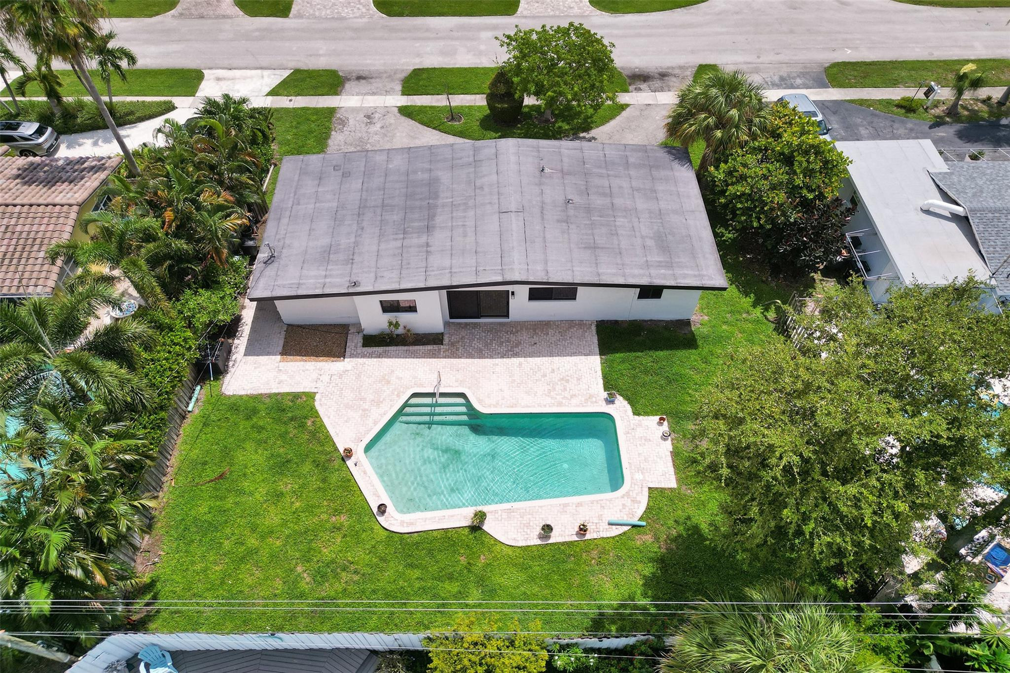 5001 Northeast 23rd Avenue Lighthouse Point, FL 33064 - Photo 28 of 34