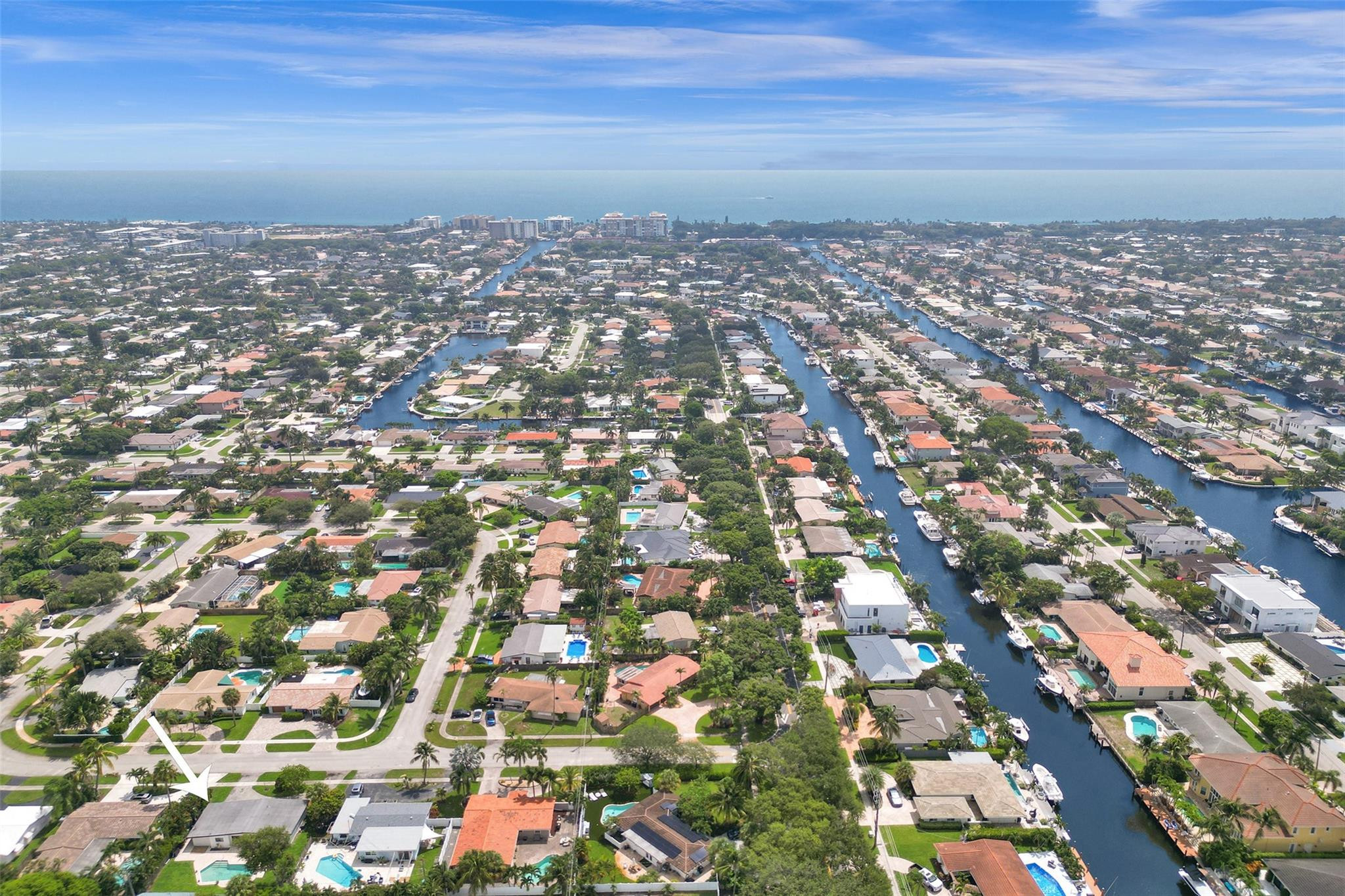 5001 Northeast 23rd Avenue Lighthouse Point, FL 33064 - Photo 32 of 34 an aerial view of a city