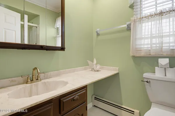 $409,000 | 1523 Heatherleaf Lane, Toms River, NJ 08755