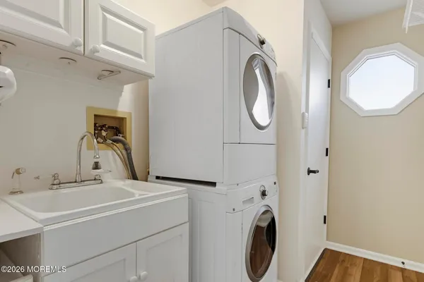 $409,000 | 1523 Heatherleaf Lane, Toms River, NJ 08755