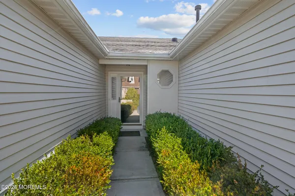 $409,000 | 1523 Heatherleaf Lane, Toms River, NJ 08755