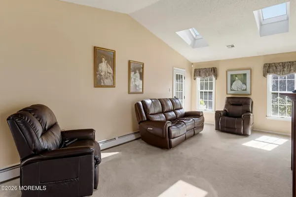 $409,000 | 1523 Heatherleaf Lane, Toms River, NJ 08755