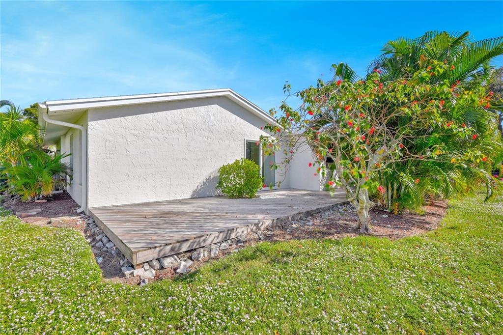 105 Blue Ridge Drive, Unit 20 Naples, FL 34112 - Photo 14 of 15 Gallery Image 14