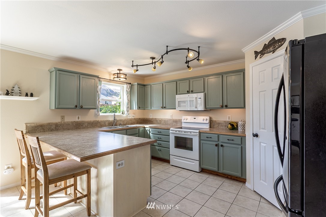 1512 Rex Road Wenatchee, WA 98801 - Photo 6 of 25 Gallery Image 6