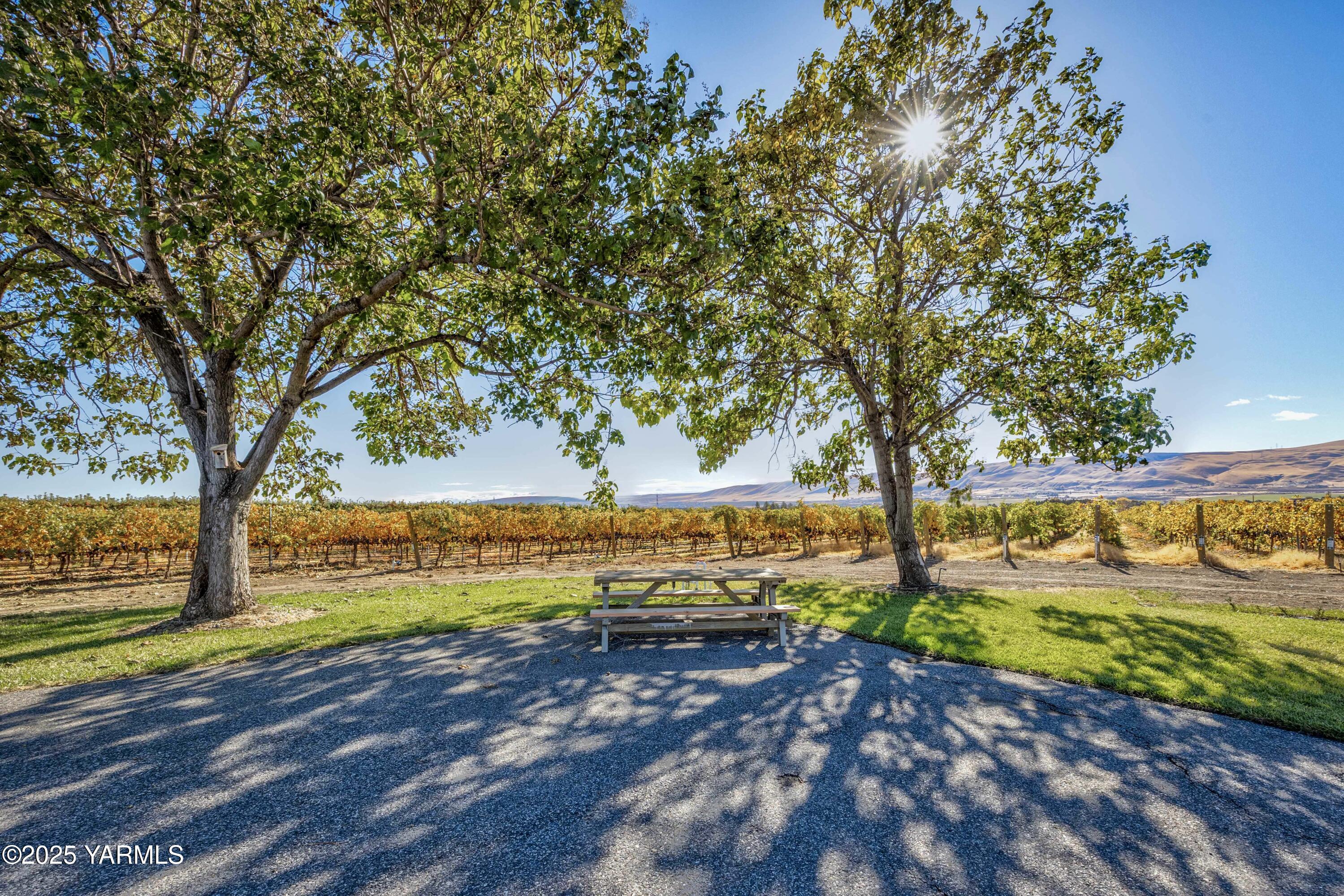 22207 West Gerrick Road Benton City, WA 99320 - Photo 57 of 60 a view of an outdoor space with seating area
