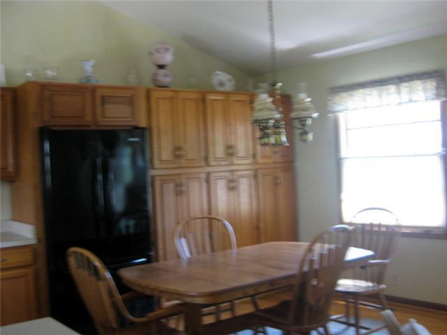 2666 Kent Road Upper Arlington, OH 43221 - Photo 9 of 24