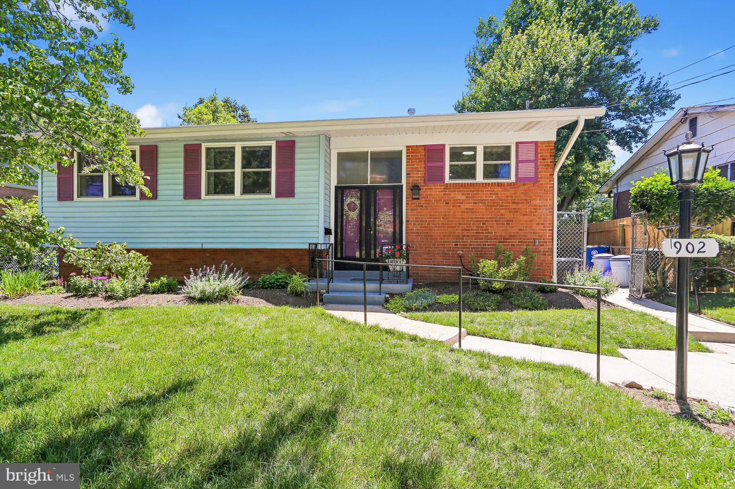 902 Malta Lane Silver Spring, MD 20901 - Photo 2 of 53