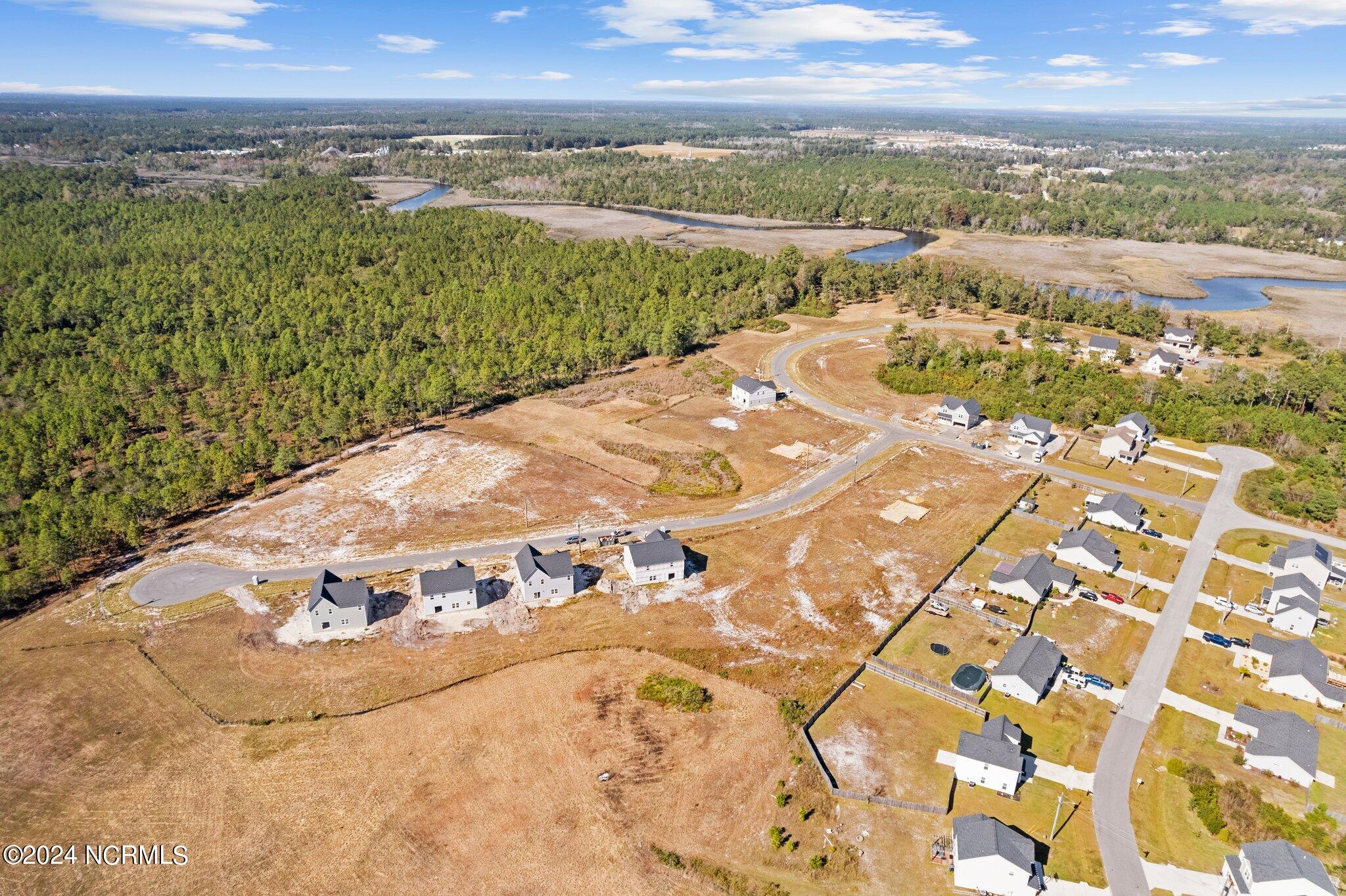 403 Bay Harbor Hubert, NC 28539 - Photo 29 of 29 Community Aerial