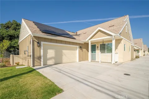 $4,595 | 798 North Amelia Avenue, Unit A, San Dimas, CA 91773