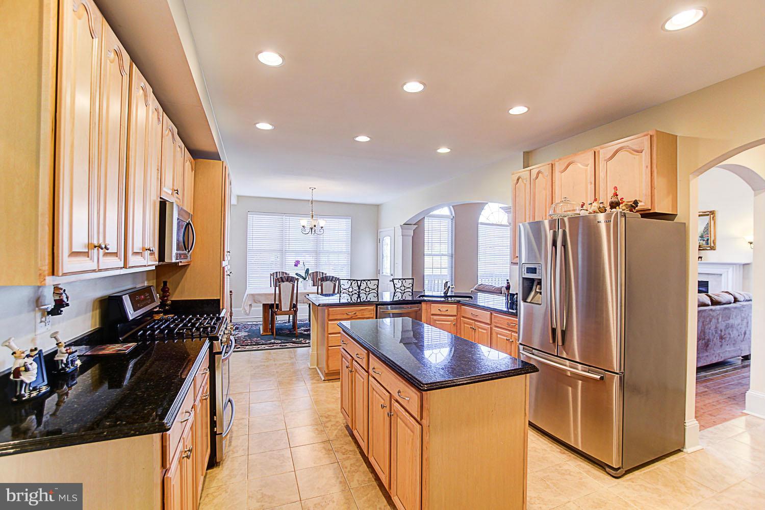 913 West Church Road Sterling, VA 20164 - Photo 25 of 25 Kitchen
