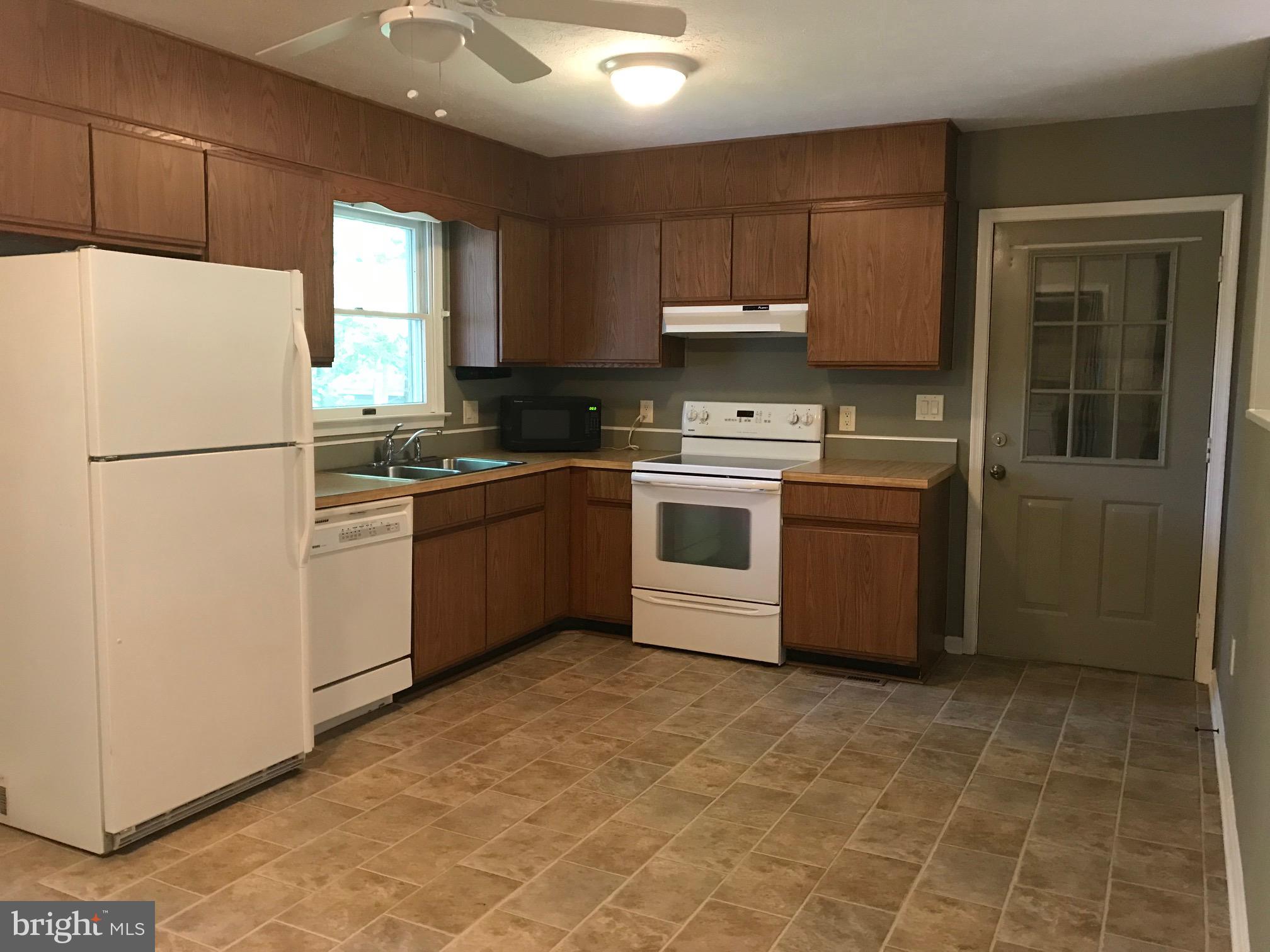 116 Patrick Henry Court Locust Grove, VA 22508 - Photo 2 of 2