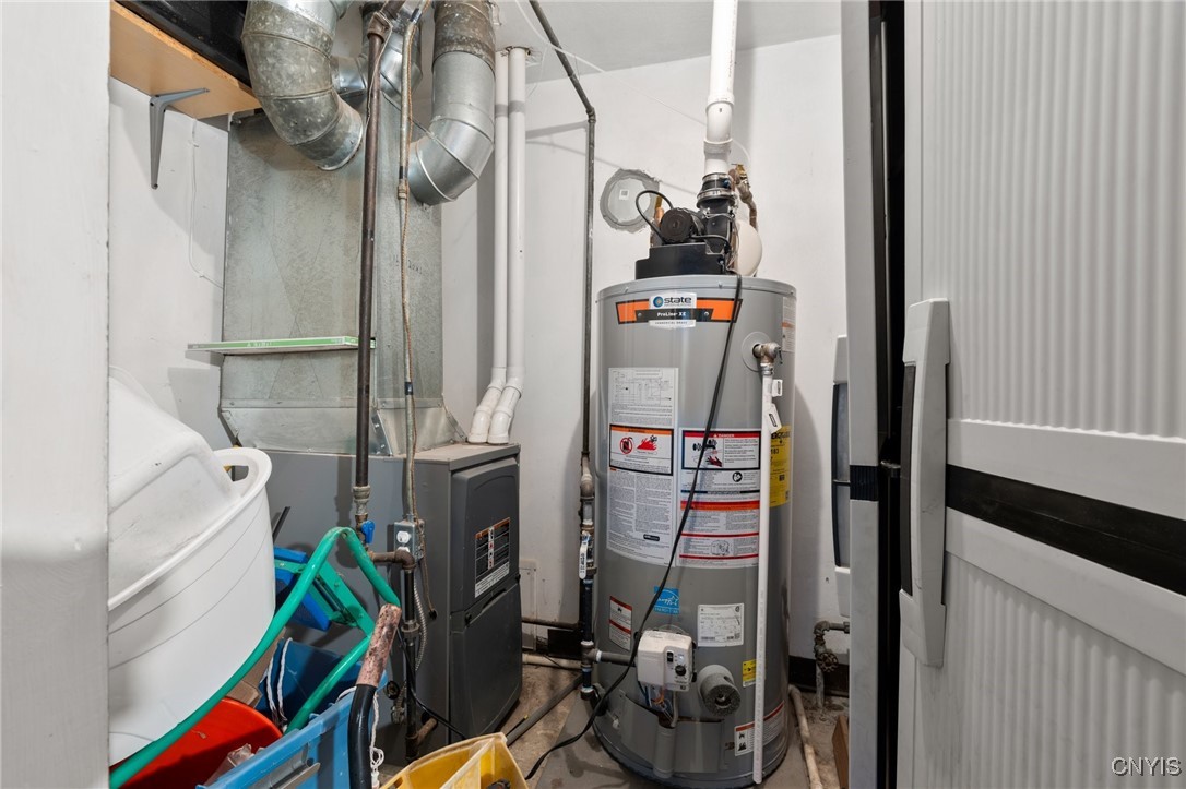 221 Weymouth Road Syracuse, NY 13205 - Photo 23 of 32