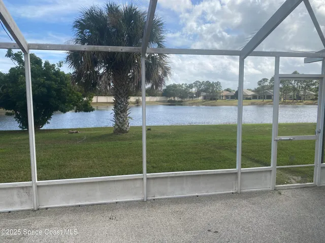 $2,650 | 3166 Lago Vista Drive, Melbourne, FL 32940