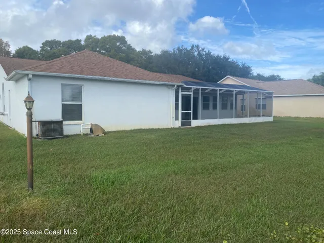 $2,650 | 3166 Lago Vista Drive, Melbourne, FL 32940