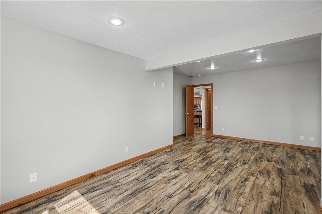 111 Warner Avenue Georgetown, IL 61846 - Photo 25 of 48