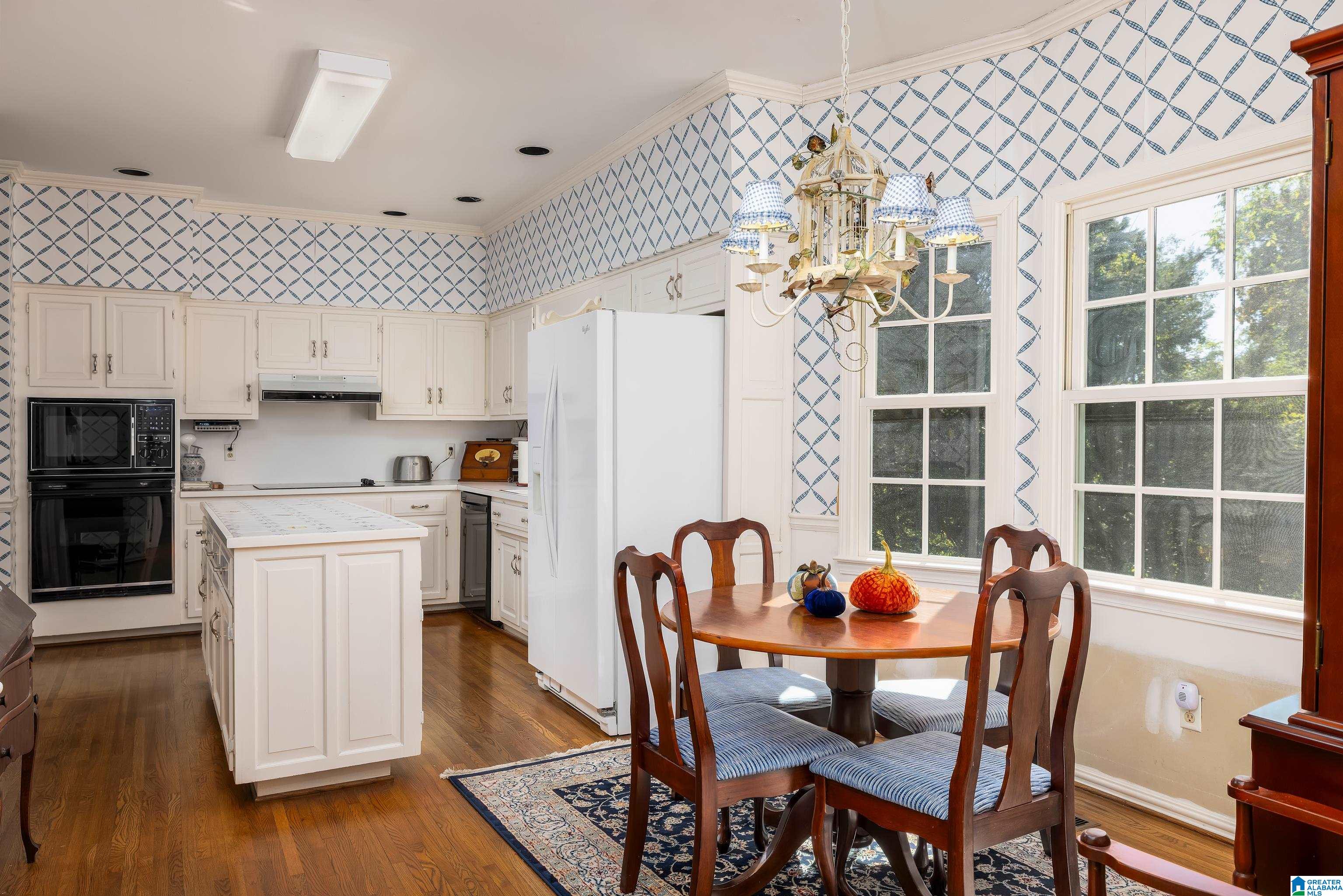 2210 Cahaba Road Birmingham, AL 35223 - Photo 12 of 41