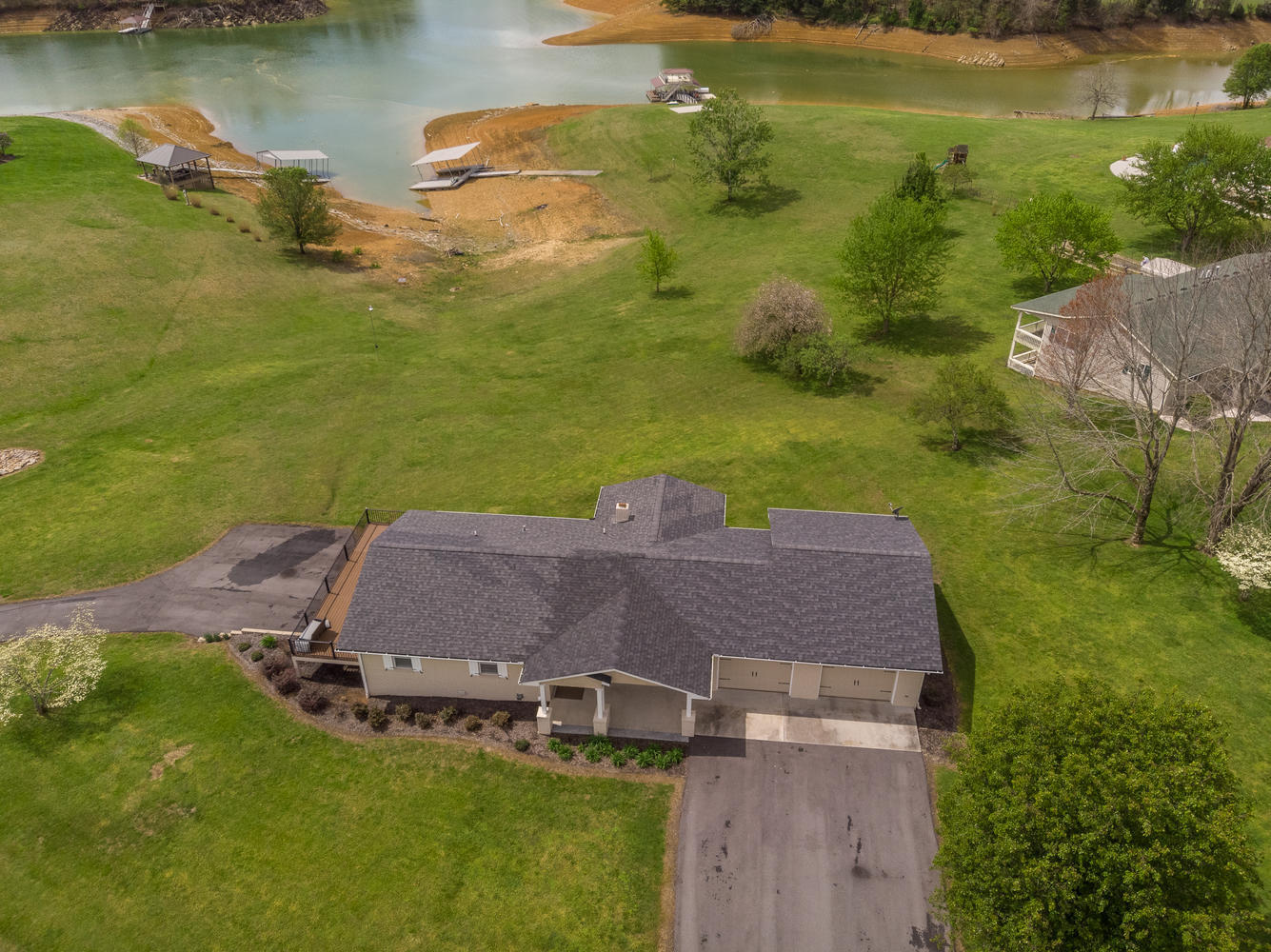1763 Doc Terry Road Dandridge, TN 37725 - Photo 34 of 34 1763 Doc Terry Rd Dandridge TN-large-007
