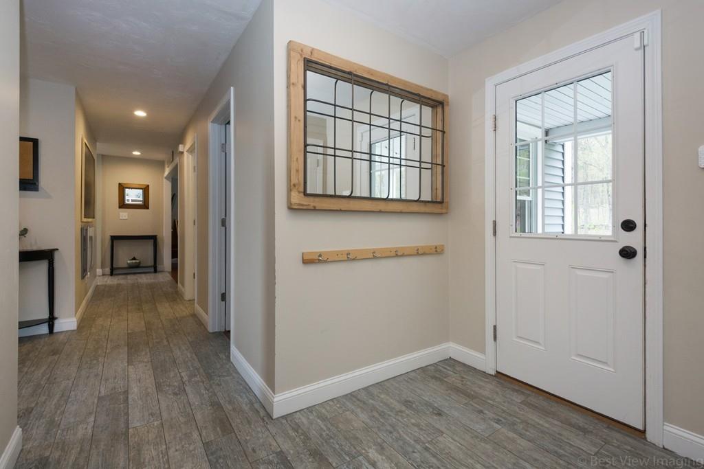 95 Meadow Road Bolton, MA 01740 - Photo 5 of 31 Gallery Image 5