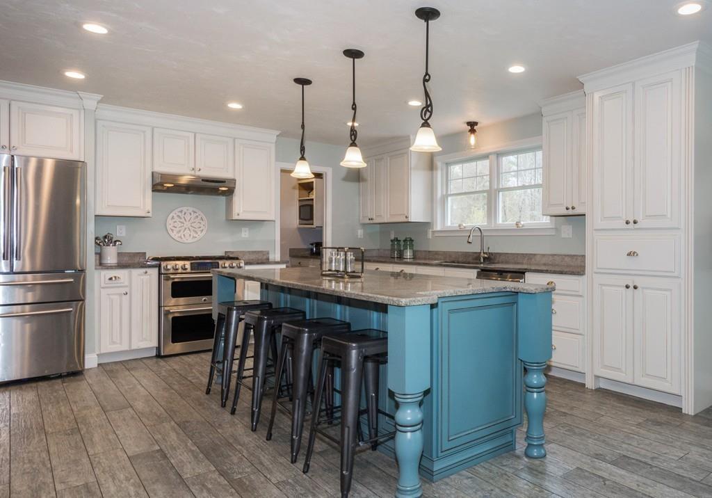 95 Meadow Road Bolton, MA 01740 - Photo 10 of 31 Gallery Image 10