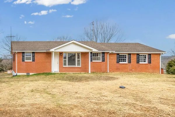 $1,200 | 598 Antioch Road, Dover, TN 37058