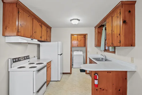 $1,200 | 598 Antioch Road, Dover, TN 37058