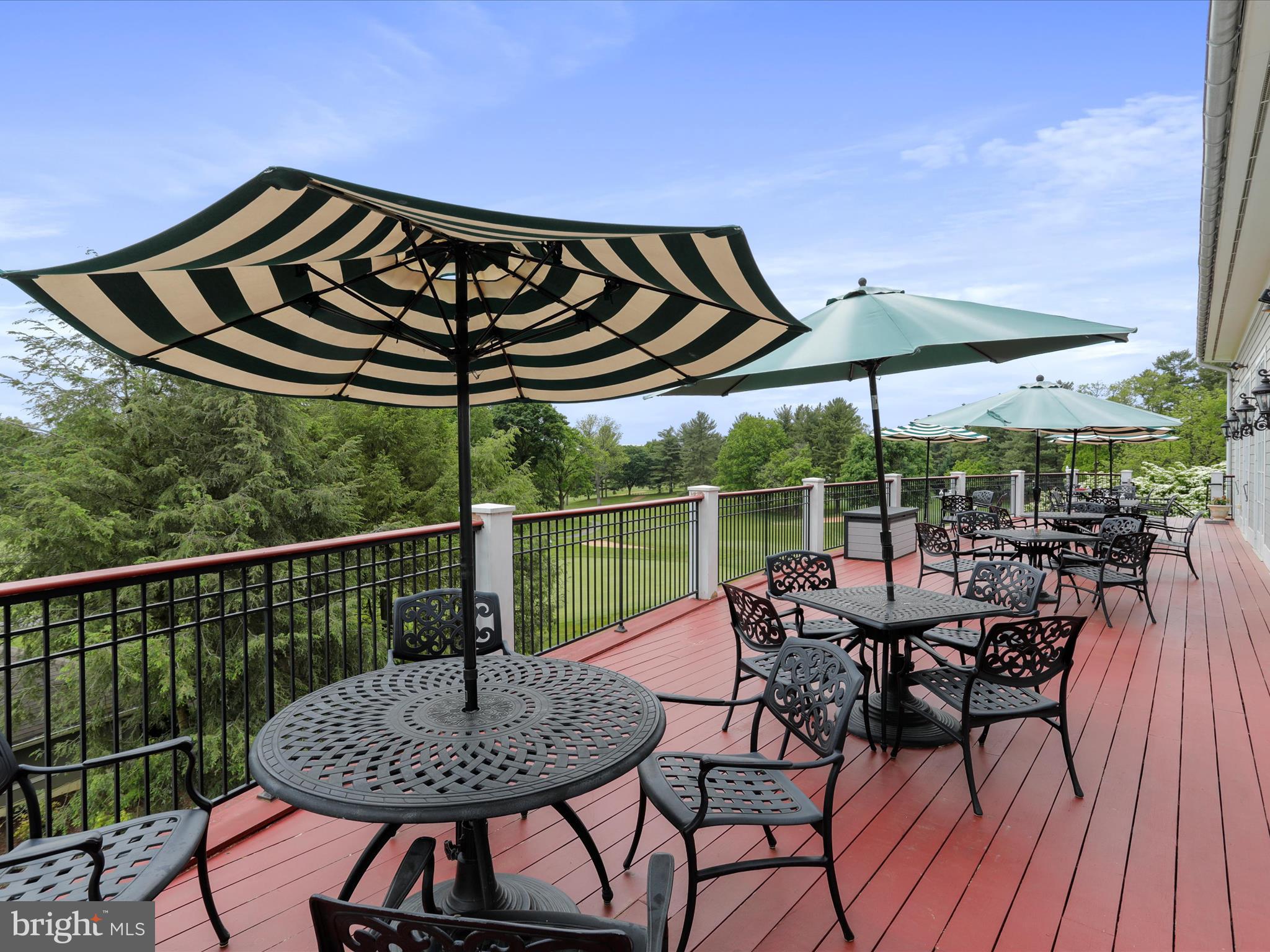 18511 Preston Road Hagerstown, MD 21742 - Photo 54 of 54 Country club outdoor dining.