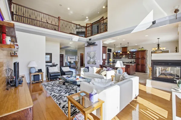 $900,000 | 3413 50th Street North, Fargo, ND 58102