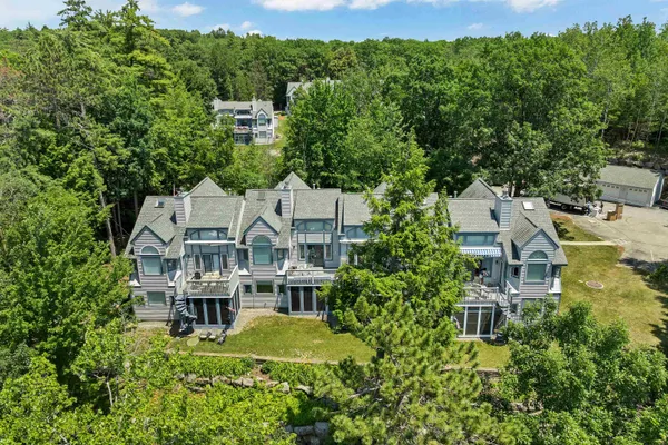 $799,900 | 738 Weirs Boulevard, Unit 3, Laconia, NH 03246