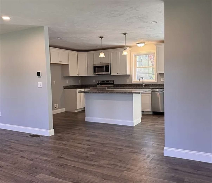 36 Restful Lane Wareham, MA 02538 - Photo 5 of 20