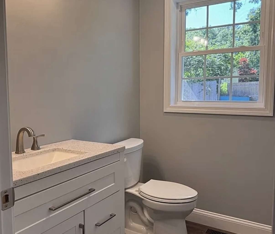 36 Restful Lane Wareham, MA 02538 - Photo 8 of 20