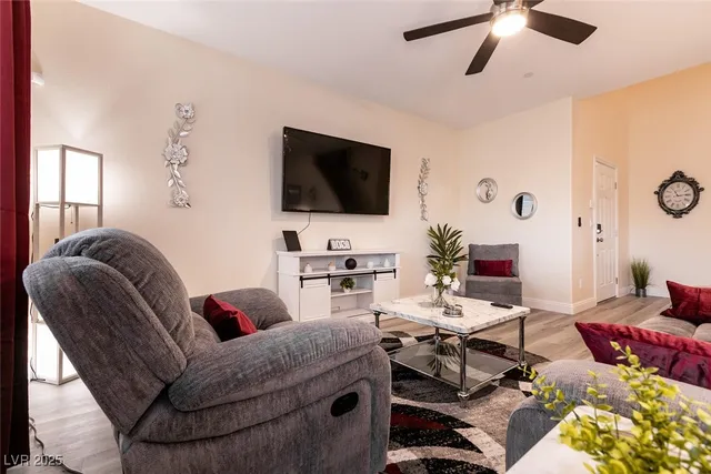 $459,900 | 1642 Dire Wolf Avenue, North Las Vegas, NV 89084