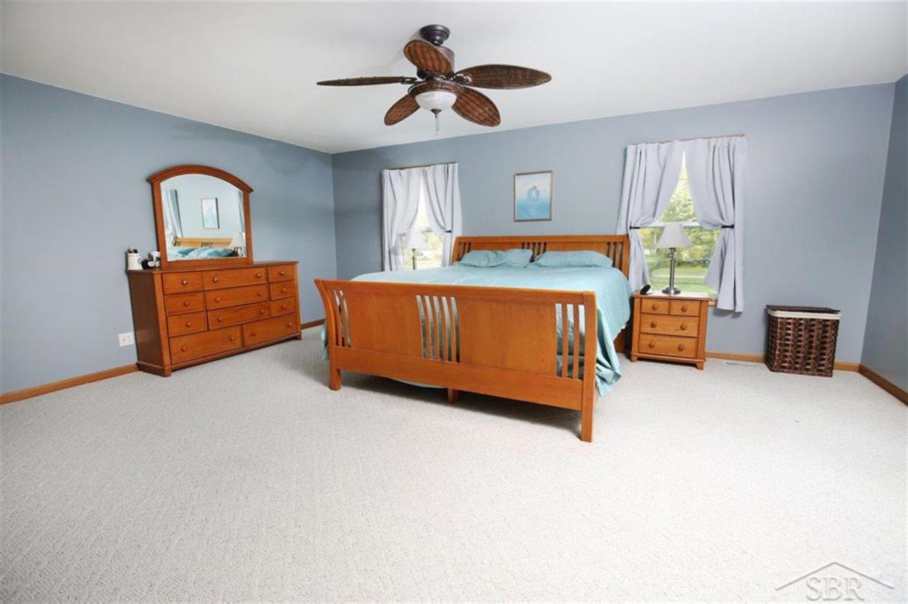 2814 East Ashby Road Midland, MI 48640 - Photo 29 of 50 50024976-28.JPG