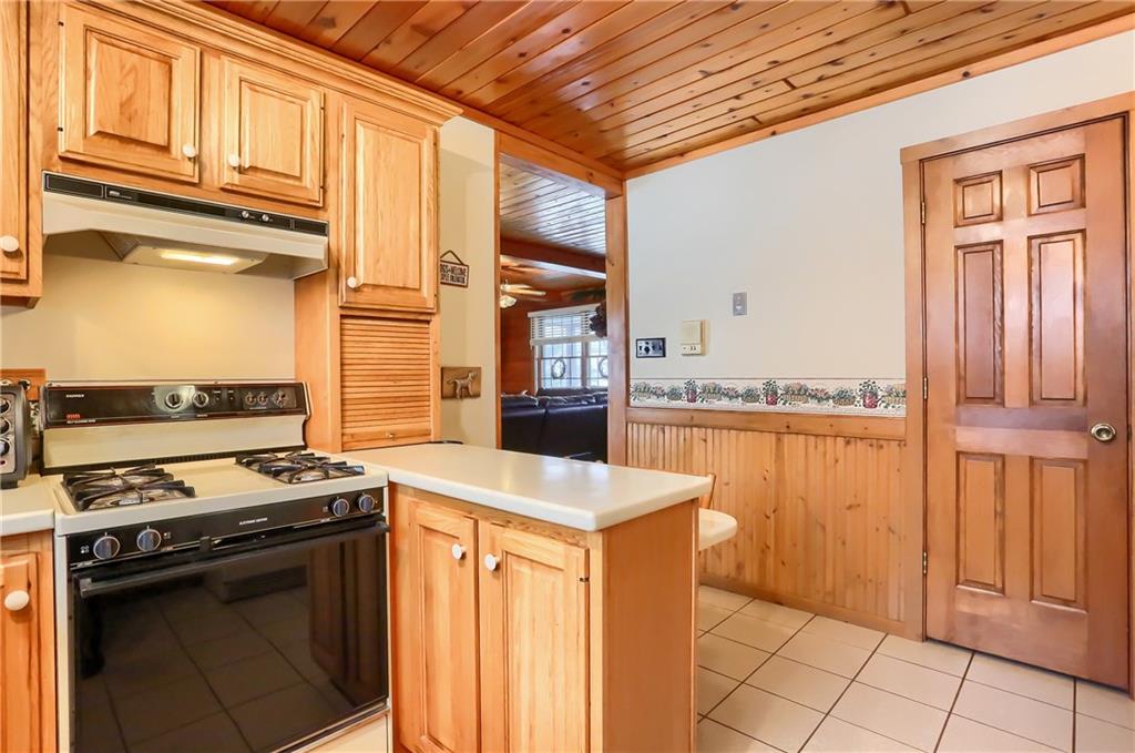 847 Sand Hill Road Mount Pleasant, PA 15666 - Photo 9 of 25 Gallery Image 9