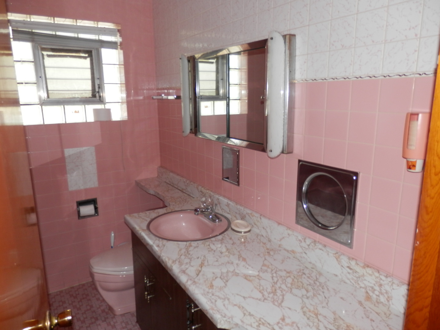 724 Pulaski Road Calumet City, IL 60409 - Photo 12 of 18