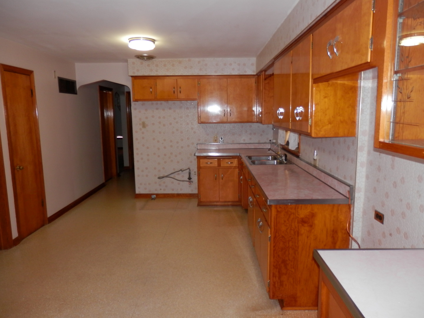 724 Pulaski Road Calumet City, IL 60409 - Photo 7 of 18
