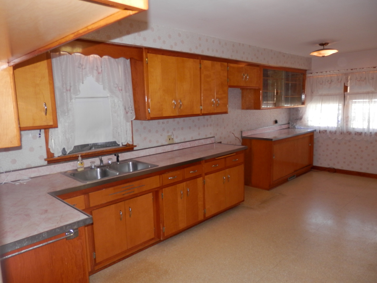 724 Pulaski Road Calumet City, IL 60409 - Photo 9 of 18