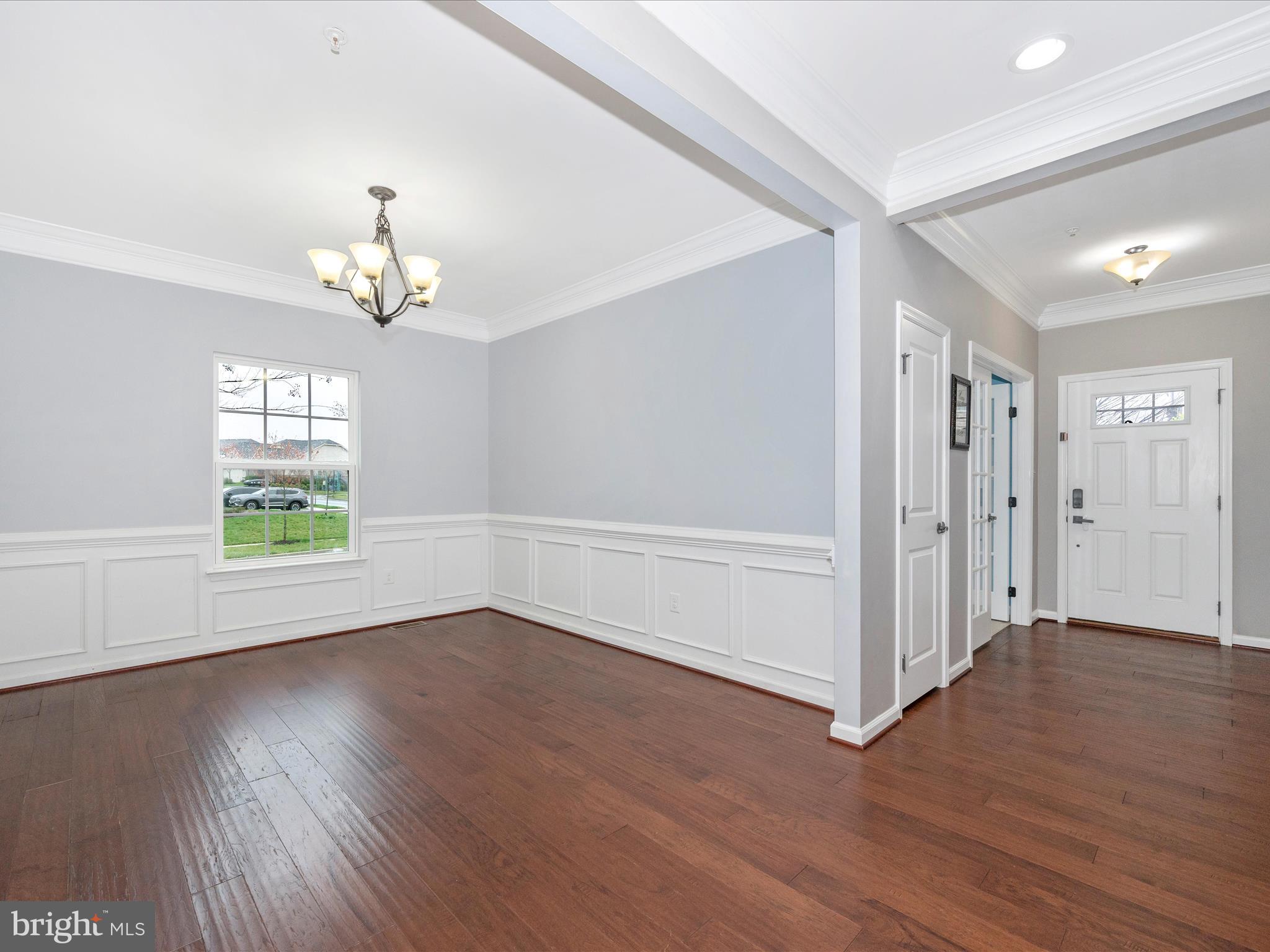 1149 Long Farm Circle Brunswick, MD 21716 - Photo 11 of 59 Dining Room