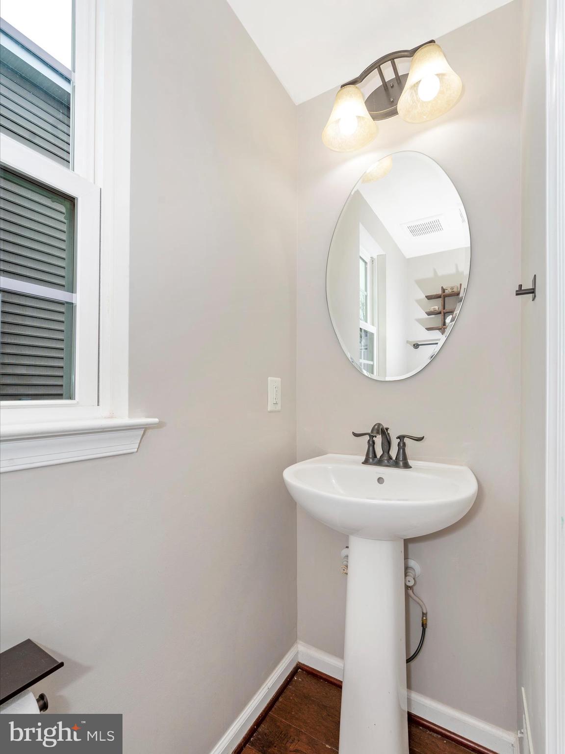 1149 Long Farm Circle Brunswick, MD 21716 - Photo 21 of 59 Powder Room