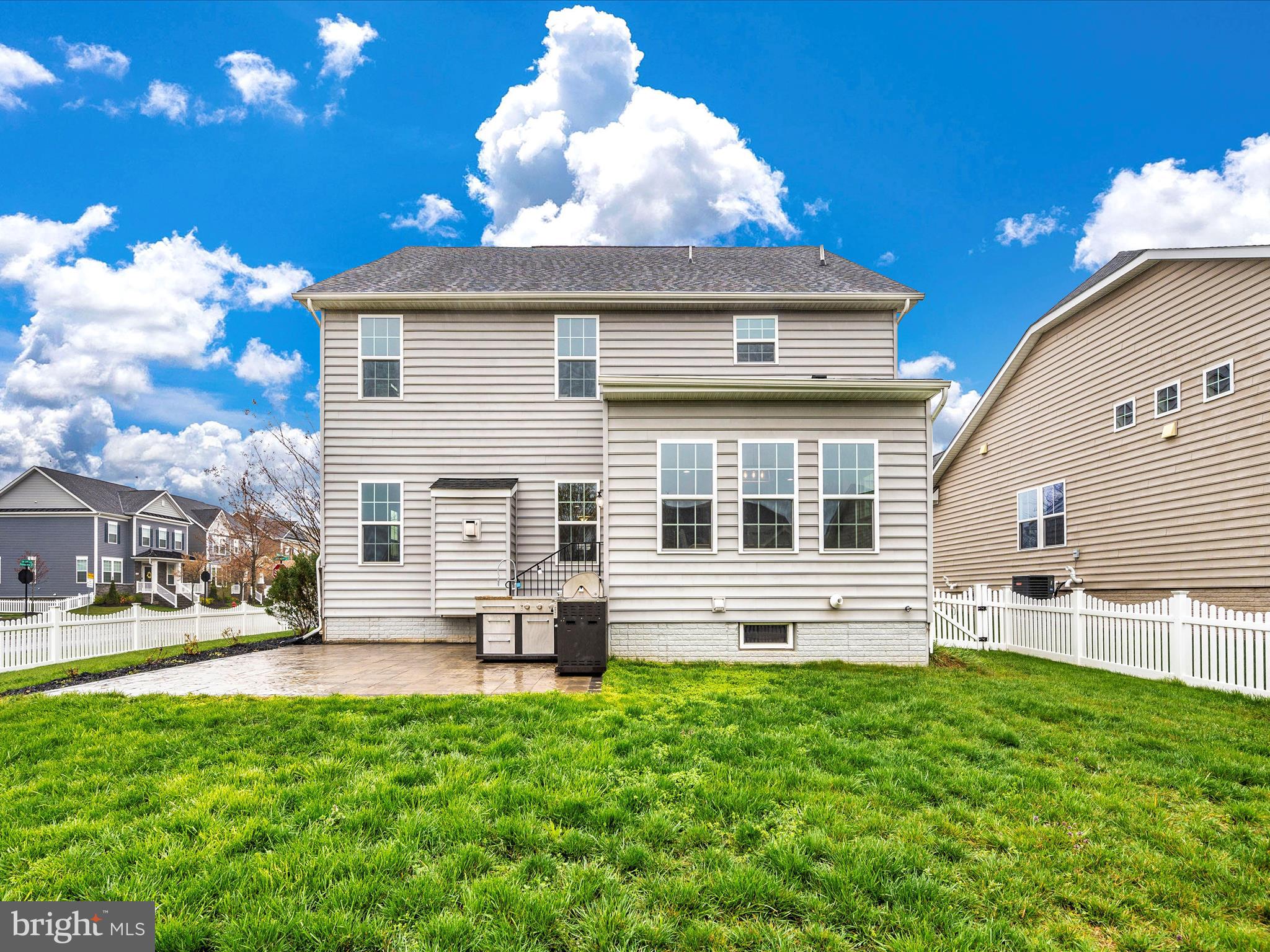 1149 Long Farm Circle Brunswick, MD 21716 - Photo 39 of 59 Exterior Back